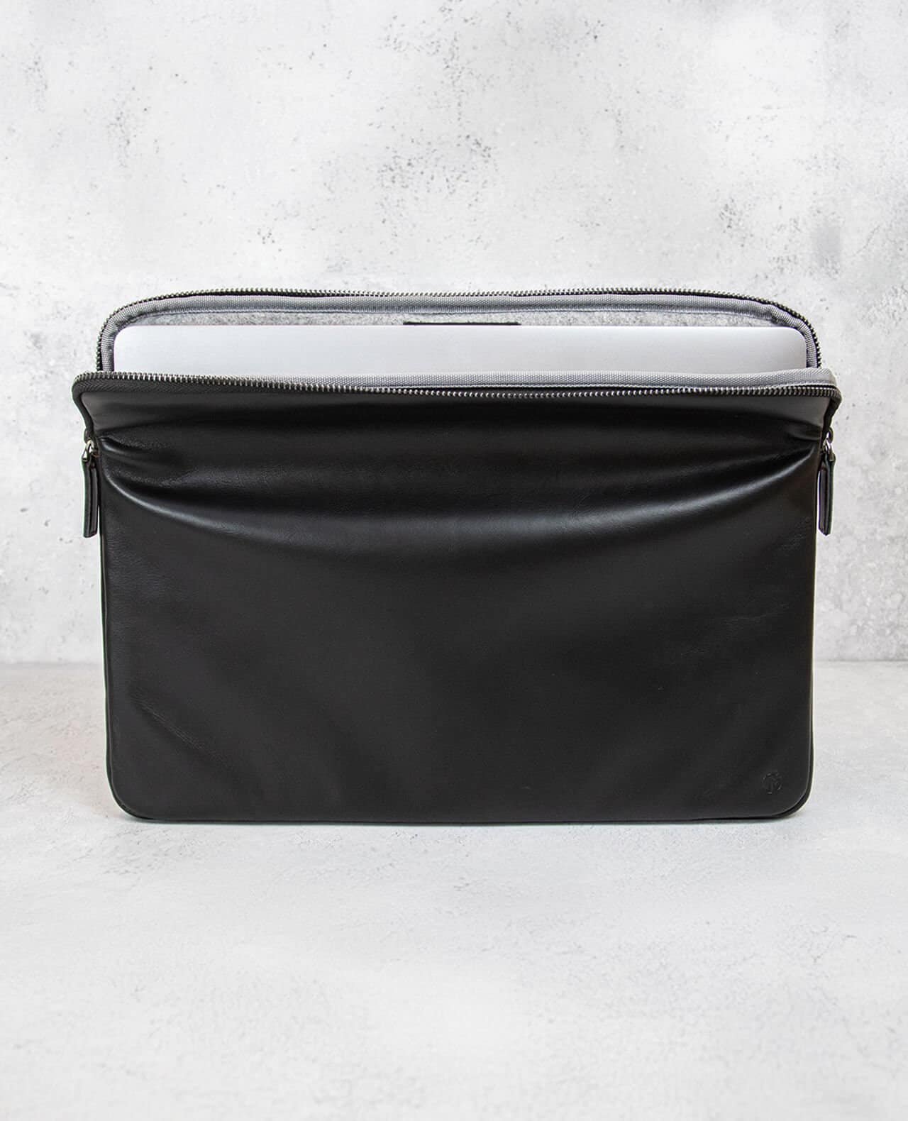 cowhide leather & wool lining laptop case by case made (popular science's top pick)
