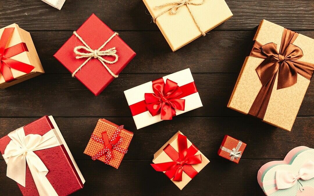 The Ultimate Gift Guide for the Equestrian Who Has Everything (2025 Edition)